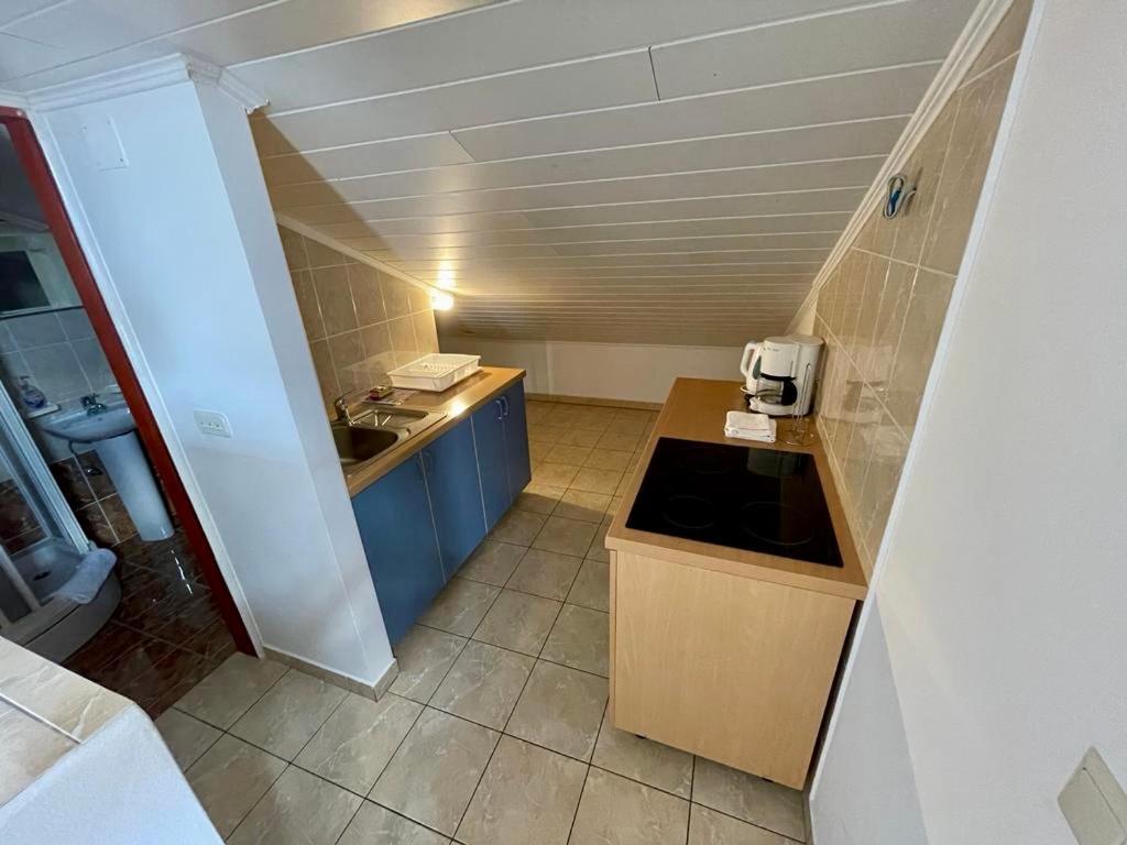 Apartments Hanka Njivice Eksteriør billede