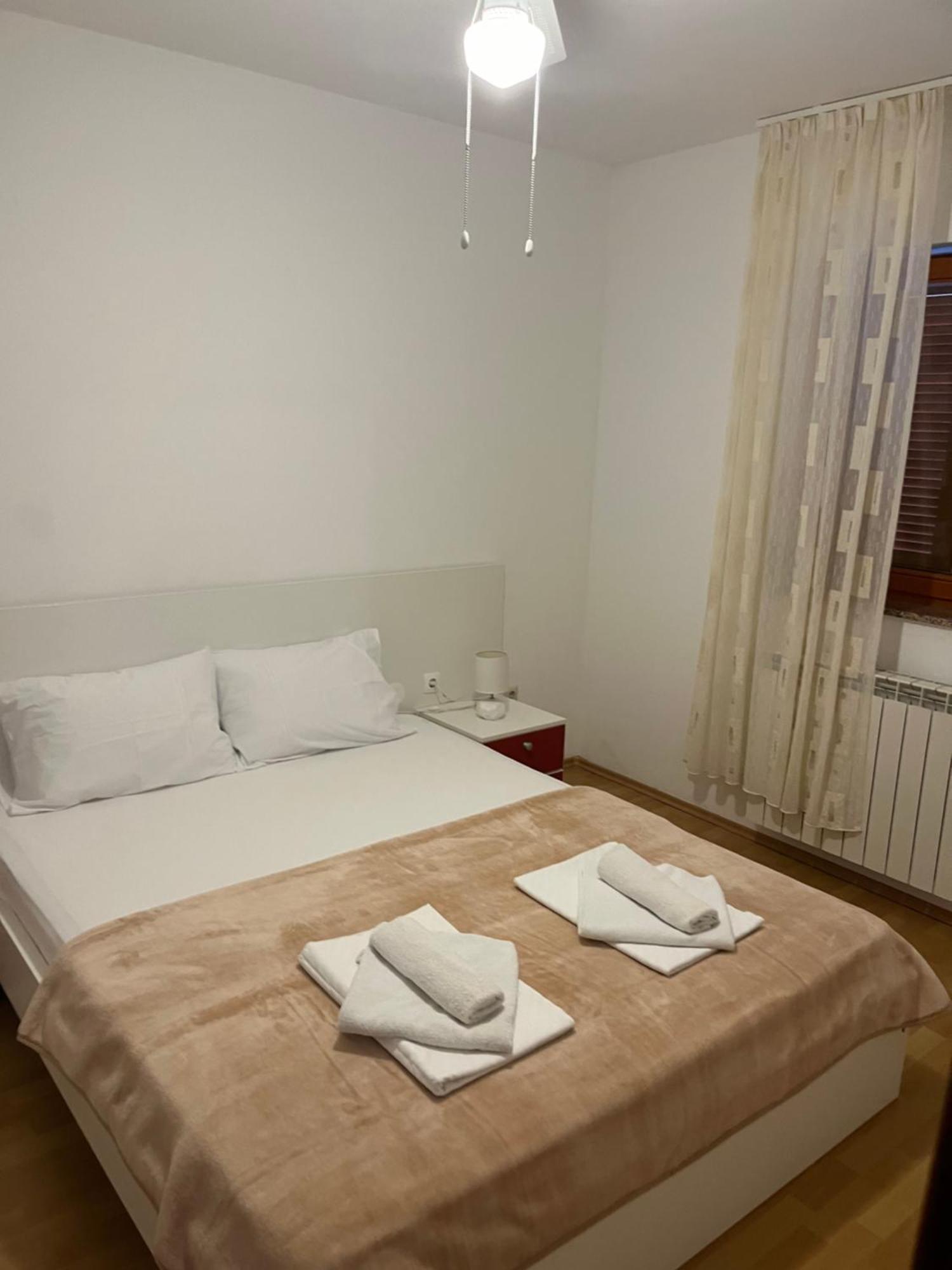 Apartments Hanka Njivice Eksteriør billede
